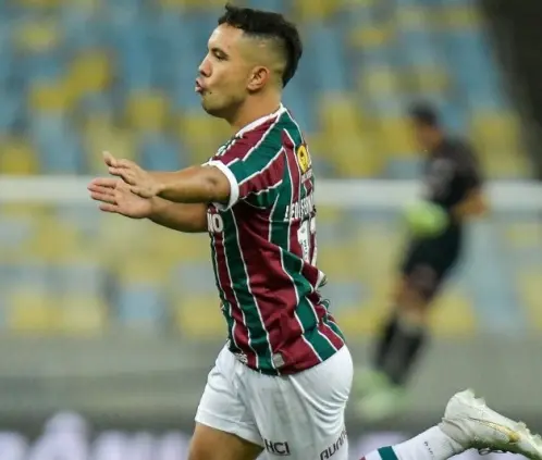 Leo Fernández se coronó campeón de la Libertadores tras dejar al Toluca, misma situación que vivió en 2020 cuando ganó la Concachampions defendiendo a Tigres. Leo Fernández se coronó campeón de la Libertadores tras dejar al Toluca, misma situación que vivió en 2020 cuando ganó la Concachampions defendiendo a Tigres.