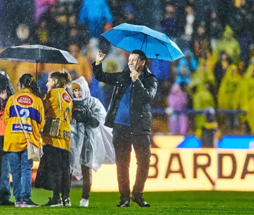 Claudio Suárez fue reconocido por su paso por los Tigres entre el 2000 y 2005. Claudio Suárez fue reconocido por su paso por los Tigres entre el 2000 y 2005.