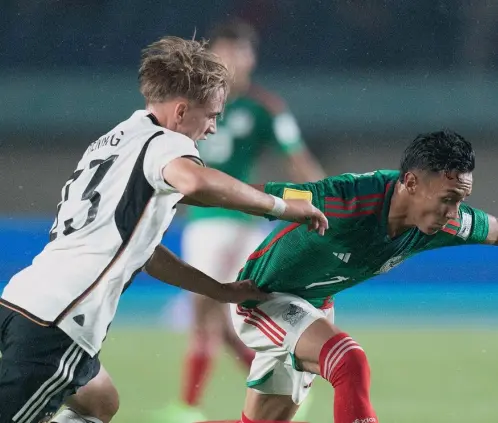 La Selección Mexicana sub 17 se jugará la vida ante Venezuela tras perder el primer juego con Alemania. La Selección Mexicana sub 17 se jugará la vida ante Venezuela tras perder el primer juego con Alemania.