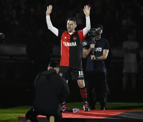 Maxi Rodríguez participará en la Kings League. Maxi Rodríguez participará en la Kings League.