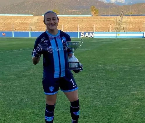 Mariana Zárraga conquistó el título de la segunda división de Argentina con el San Luis FC. Mariana Zárraga conquistó el título de la segunda división de Argentina con el San Luis FC.