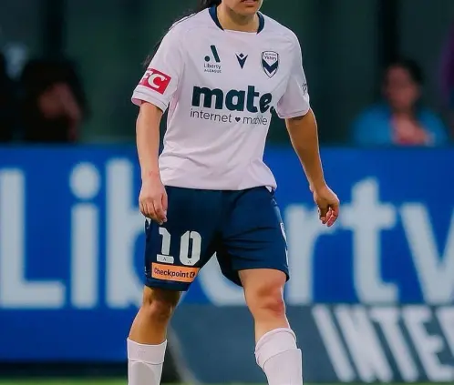 Alex Chidiac volvió a Australia con el Melbourne Victory después de que Tigres descartará comprar su pase.