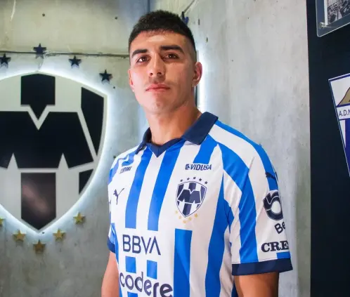 El Corcho Rodríguez tomaría el lugar de Luis Romo en el 11 titular de Rayados para enfrentar a Santos. El Corcho Rodríguez tomaría el lugar de Luis Romo en el 11 titular de Rayados para enfrentar a Santos.