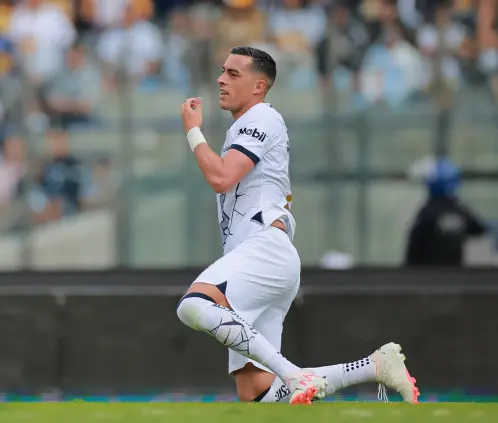 Funes Mori tuvo que ser operado tras sufrir una lesión en las costillas ante San Luis.