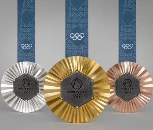 Las medallas de París 2024 tendrán 18 gramos de hierro de la Torre Eiffel. Las medallas de París 2024 tendrán 18 gramos de hierro de la Torre Eiffel.