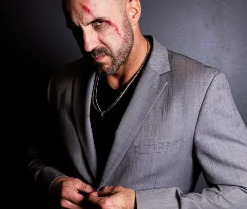 Claudio Castagnoli, conocido como Cesaro en su paso por WWE, sería una de las figuras de AEW que invadiría la Arena México. Claudio Castagnoli, conocido como Cesaro en su paso por WWE, sería una de las figuras de AEW que invadiría la Arena México.