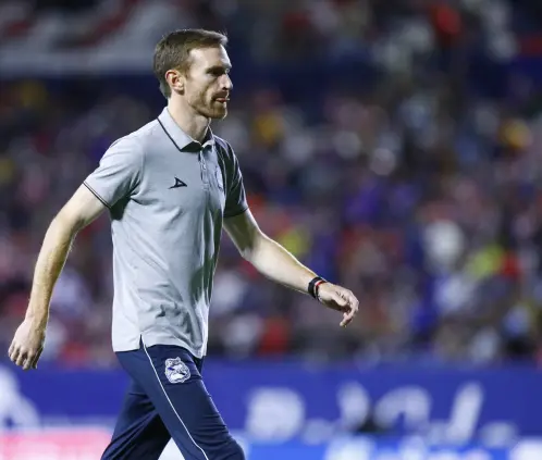 Fernando Aristeguieta debutó como técnico en la Liga MX con 31 años, igualando a Marcelo Leaño como el estratega más joven en la historia del balompié mexicano. Fernando Aristeguieta debutó como técnico en la Liga MX con 31 años, igualando a Marcelo Leaño como el estratega más joven en la historia del balompié mexicano.