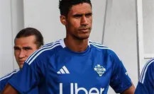 Raphaël Varane queda fuera del Como después de su debut Raphaël Varane queda fuera del Como después de su debut
