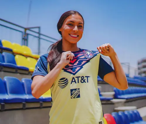 Sabrina Enciso fuera del América Femenil Sabrina Enciso fuera del América Femenil