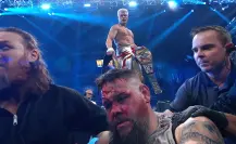 Kevin Owens termina seriamente herido en Royal Rumble y aterra a toda WWE