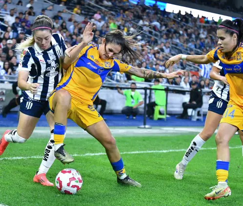 Rayadas y Tigres Femenil disputarán el Clásico Regio Femenil en pleno Día de San Valentín.