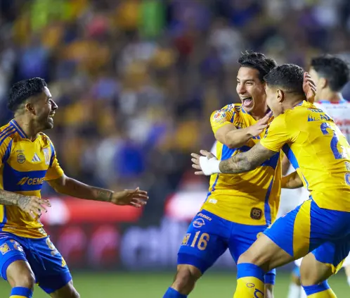 Tigres se impuso a Cruz Azul en el Estadio Universitario 2-1. (Crédito: Ricardo A. Rodríguez)