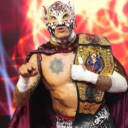 El mexicano Rey Fénix estaría cerca de ser despedido de AEW para firmar con la WWE. @WrestlePurists