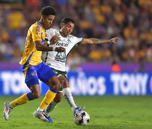 León y Tigres se disputarán el liderato del Clausura 2025 en la fecha 8. Getty Images