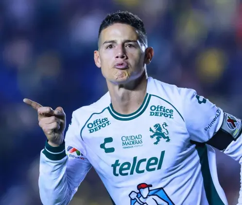 Joaquim Pereira destaca el gran jugador que es James Rodríguez  (Photo by Manuel Velasquez/Getty Images)