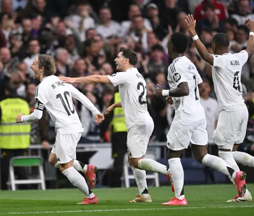 Real Madrid alcanzó al Barcelona en la cima de La Liga con su triunfo sobre el Girona. Getty Images