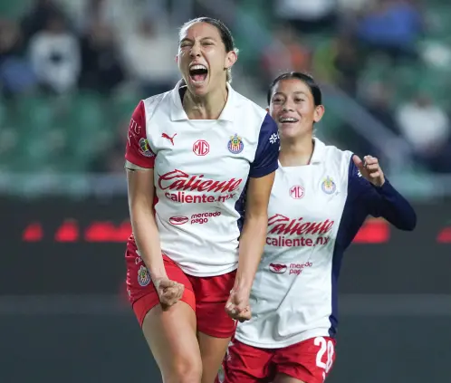 Chivas Femenil dejaría a Fox Sports México al final del Clausura 2025, debido a la crisis de la televisora. @ChivasFemenil