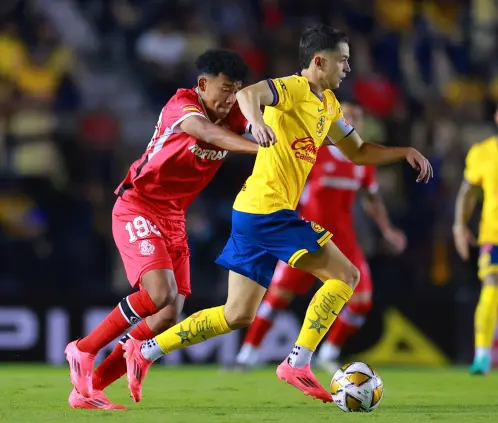 América vs Toluca ¿Cómo conseguir boletos para la Jornada 10 en el Estadio Ciudad de los Deportes? (Photo by Hector Vivas/Getty Images)