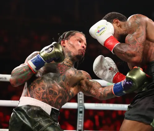 Gervonta y Roach se enfrascaron en un combate épico (Getty Images)