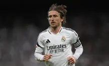 Luka Modric da el primer paso hacia su futuro fuera de la cancha