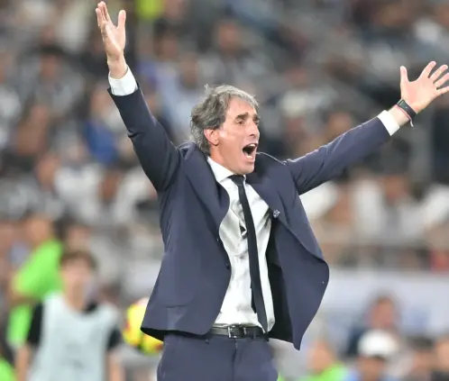 Ahora Almada y los Tuzos piensan en la serie ante América (Getty Images) Ahora Almada y los Tuzos piensan en la serie ante América (Getty Images)