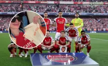 Anne Hathaway alienta al Arsenal previo a semifinal de Champions League