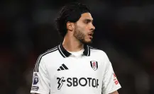 Fulham pone en duda la renovación de Raúl Jiménez, ¿el Lobo Mexicano seguirá en Europa?