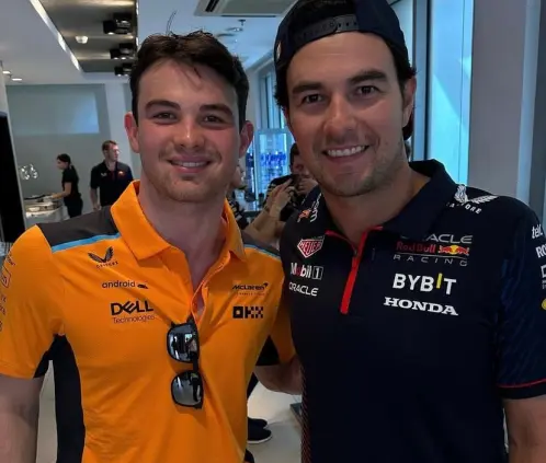 La escudería Cadillac abría firmar a Sergio Pérez como piloto estrella, pero habría rechazado contratar al regio Patricio OWard para ser su compañero. @PatricioOWard La escudería Cadillac abría firmar a Sergio Pérez como piloto estrella, pero habría rechazado contratar al regio Patricio OWard para ser su compañero. @PatricioOWard