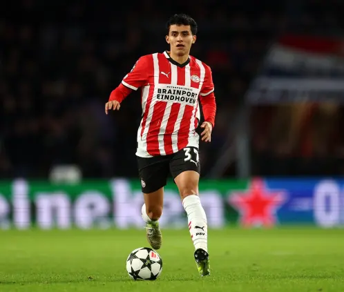 Richard Ledezma dice no al PSV y se acerca a Chivas (Photo by Dean Mouhtaropoulos/Getty Images) Richard Ledezma dice no al PSV y se acerca a Chivas (Photo by Dean Mouhtaropoulos/Getty Images)