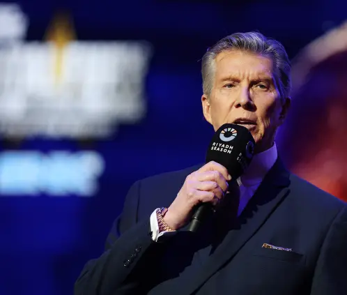 El anunciador Michael Buffer presentó a William Scull como originario de Alemania en lugar de Cuba. Getty Images El anunciador Michael Buffer presentó a William Scull como originario de Alemania en lugar de Cuba. Getty Images