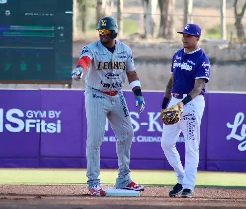 Los Conspiradores se impusieron 13-12 a los Leones. @LMB Los Conspiradores se impusieron 13-12 a los Leones. @LMB