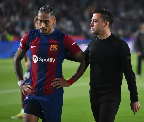 Raphinha ataca: “Xavi no confiaba en mí, aunque jugara bien” . (Photo by David Ramos/Getty Images) Raphinha ataca: “Xavi no confiaba en mí, aunque jugara bien” . (Photo by David Ramos/Getty Images)