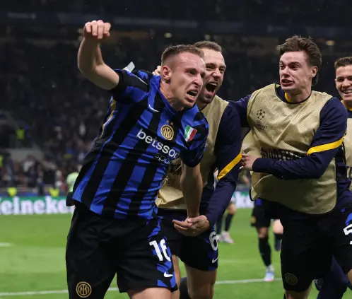 ¡Locura en Italia! Inter de Milán logra su pase a la final de Champions League tras vencer al Barcelona en un partidazo ¡Locura en Italia! Inter de Milán logra su pase a la final de Champions League tras vencer al Barcelona en un partidazo