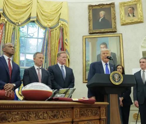 Trump anunció el Draft del 2027 en Washington desde la Oficina Oval de la Casa Blanca (Getty Images) Trump anunció el Draft del 2027 en Washington desde la Oficina Oval de la Casa Blanca (Getty Images)