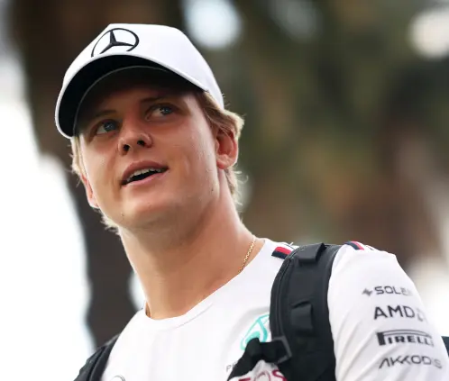 El alemán Mick Schumacher estaría en negociaciones avanzadas para sumarse a Cadillac, en donde sería compañero de Checo Pérez. Getty Images El alemán Mick Schumacher estaría en negociaciones avanzadas para sumarse a Cadillac, en donde sería compañero de Checo Pérez. Getty Images
