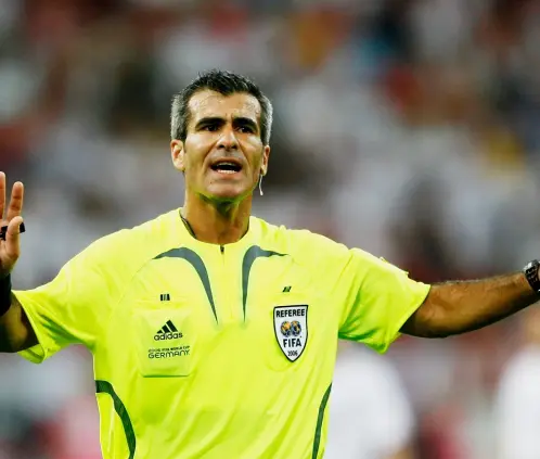 Ex árbitro argentino llega a la Comisión de Arbitraje del fútbol mexicano (Photo by Clive Mason/Getty Images) Ex árbitro argentino llega a la Comisión de Arbitraje del fútbol mexicano (Photo by Clive Mason/Getty Images)