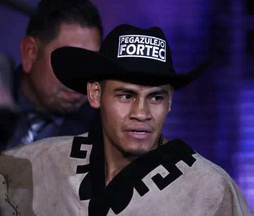 El Vaquero Navarrete se medirá al filipino Charly Suárez. Getty Images El Vaquero Navarrete se medirá al filipino Charly Suárez. Getty Images