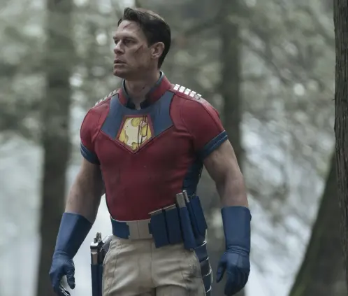 John Cena regresa a los sets de grabación en la segunda temporada de Peacemaker (DC Studios) John Cena regresa a los sets de grabación en la segunda temporada de Peacemaker (DC Studios)