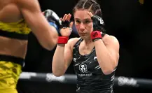La mexicana Alexa Grasso es derrotada por Natalia Silva en UFC 315