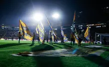 ¡Se les apareció el Diablo! Incomparables viven noche de terror en el Tigres vs. Toluca en el volcán