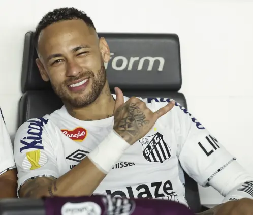 Tener a Neymar es un verdadero lujo para Santos (Photo by Alexandre Schneider/Getty Images) Tener a Neymar es un verdadero lujo para Santos (Photo by Alexandre Schneider/Getty Images)