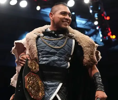 Hijo del Vikingo es una de las cuatro estrellas mexicanas confirmadas para participar en Worlds Collide, primer evento entre WWE y Triple A. @vikingo_aaa Hijo del Vikingo es una de las cuatro estrellas mexicanas confirmadas para participar en Worlds Collide, primer evento entre WWE y Triple A. @vikingo_aaa