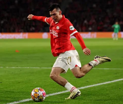 El Chucky Lozano puede ganar el título de la Eredivisie si el PSV gana en la última jornada contra el Sparta Rotterdam. Getty Images El Chucky Lozano puede ganar el título de la Eredivisie si el PSV gana en la última jornada contra el Sparta Rotterdam. Getty Images