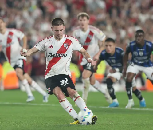 Franco Mastantuono con River Plate. (Photo by Daniel Jayo/Getty Images). Franco Mastantuono con River Plate. (Photo by Daniel Jayo/Getty Images).