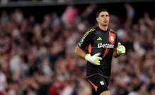¡Dibu Martínez se despide! ¿Al Manchester United o Barcelona?
