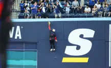 MLB: Jugador de Toronto Blue Jays logra una foto inexplicable, ¿cómo lo hizo?