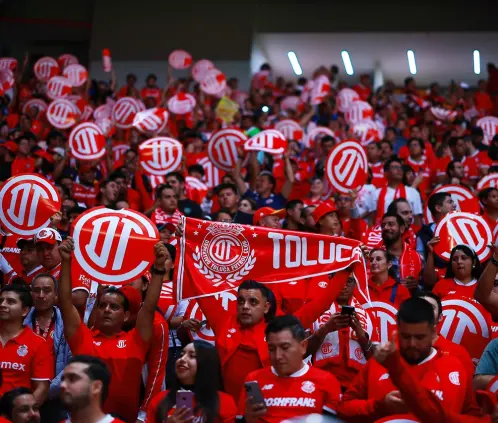¡Por las nubes! Precio de boletos para la final Toluca vs América (Photo by Manuel Velasquez/Getty Images) ¡Por las nubes! Precio de boletos para la final Toluca vs América (Photo by Manuel Velasquez/Getty Images)
