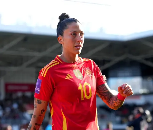 Jenni Hermoso explota tras ser ignorada por La Roja (Photo by Juan Manuel Serrano Arce/Getty Images) Jenni Hermoso explota tras ser ignorada por La Roja (Photo by Juan Manuel Serrano Arce/Getty Images)