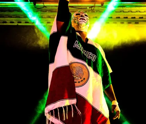 Hijo del Dr. Wagner Jr, será uno de los nueve mexicanos de Triple A que se presentará en el evento Worlds Collide de WWE. @hijodewagner Hijo del Dr. Wagner Jr, será uno de los nueve mexicanos de Triple A que se presentará en el evento Worlds Collide de WWE. @hijodewagner