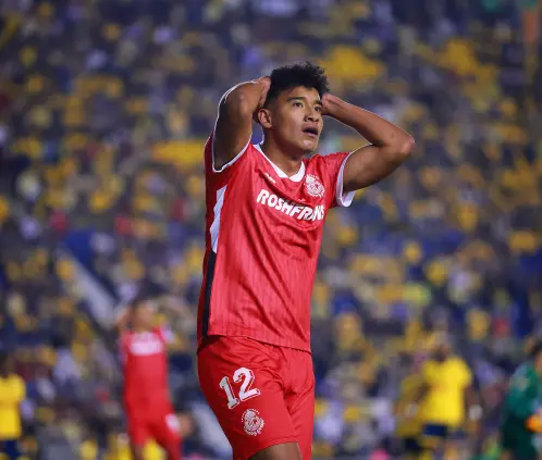 La directiva del Toluca denunció que sufrió el robo de tres celulares en su visita al Estadio Azul. Getty Images La directiva del Toluca denunció que sufrió el robo de tres celulares en su visita al Estadio Azul. Getty Images